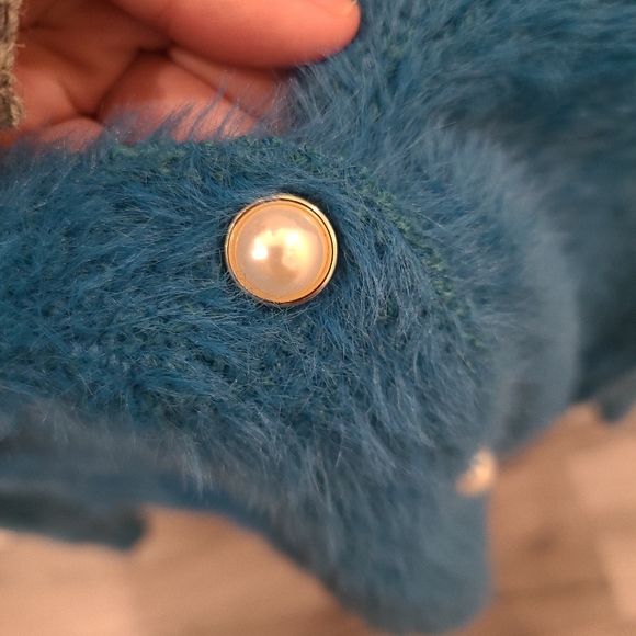 Shein fuzzy cropped cardigan - Picture 4 of 4